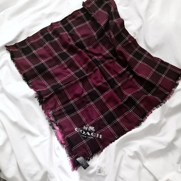 NEW COACH CHECK PLAID OVERSIZED SQUARE F86020 DARK CRANBERRY $150 - Picture 1 of 2